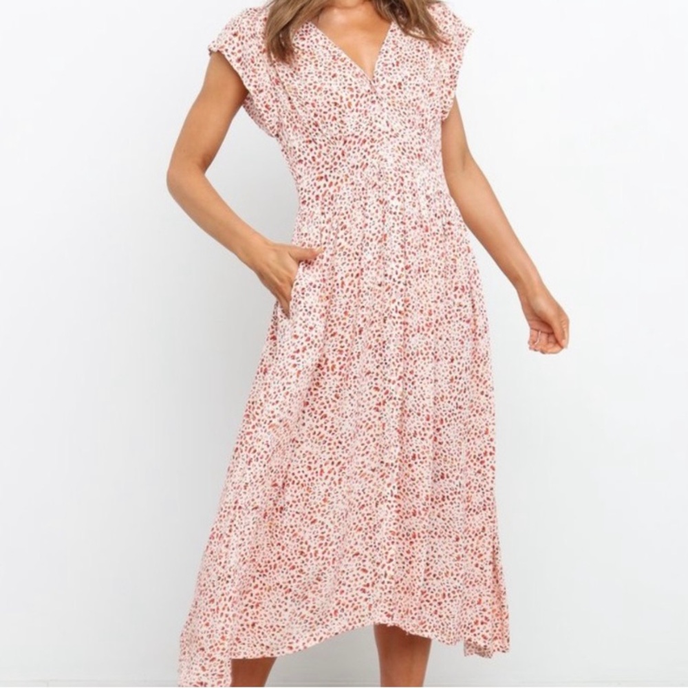 Petal and Pup Evella bump friendly maternity dress